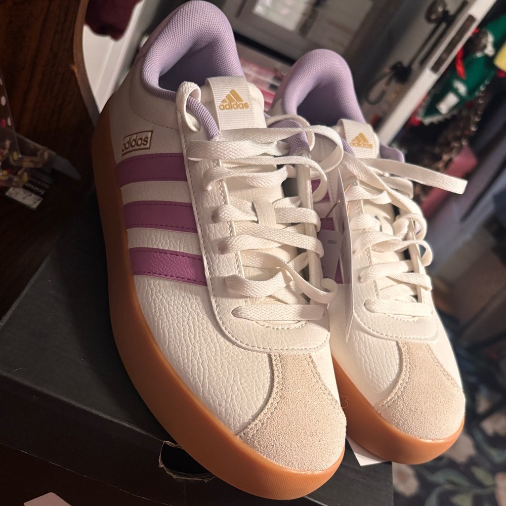 Adidas Cream Sneakers with Purple Stripes - Picture 2 of 9
